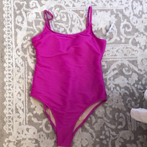 Old Navy Other - Old navy swimsuit